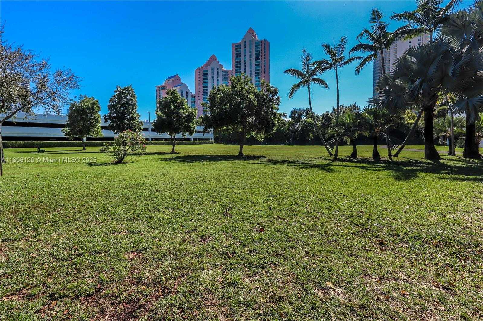Small Image of 3300 NORTH EAST 191ST ST #409, Aventura Number 24