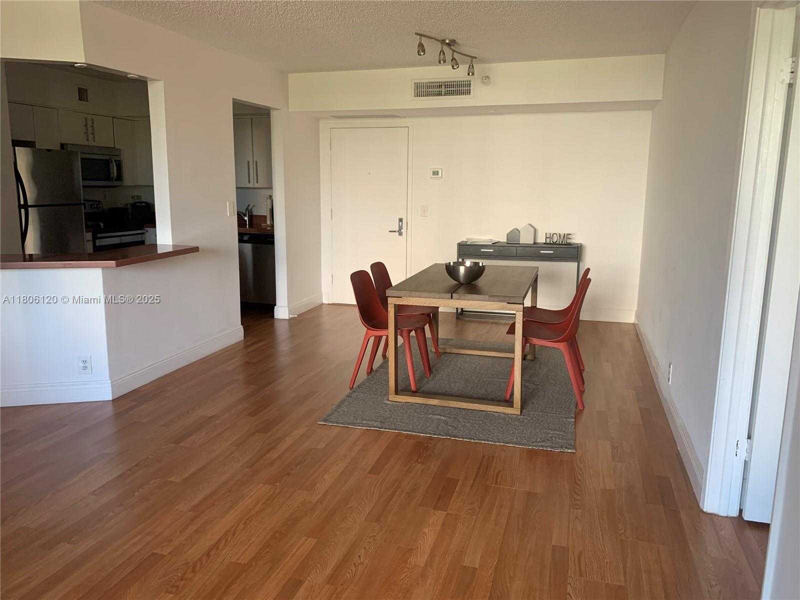 Small Image of 3300 NORTH EAST 191ST ST #409, Aventura Number 5