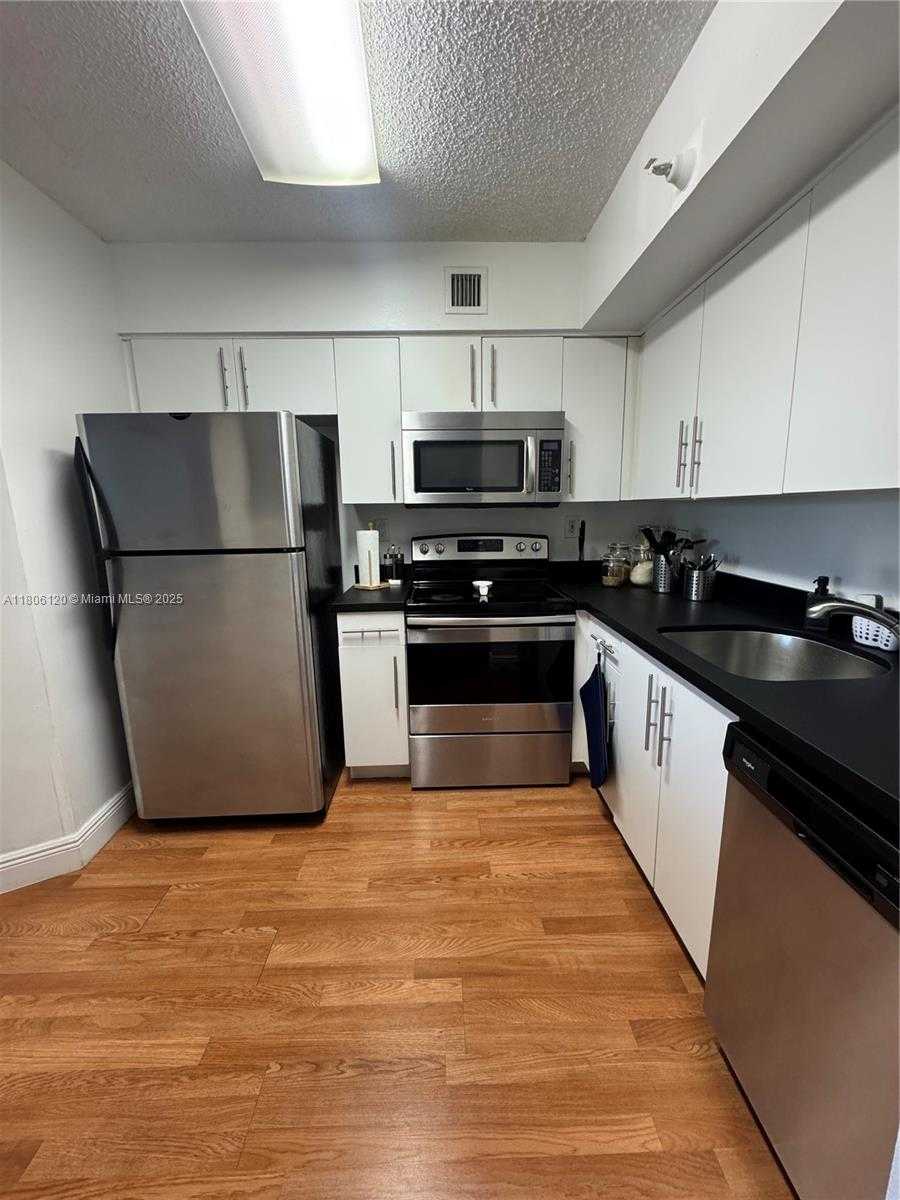Small Image of 3300 NORTH EAST 191ST ST #409, Aventura Number 7