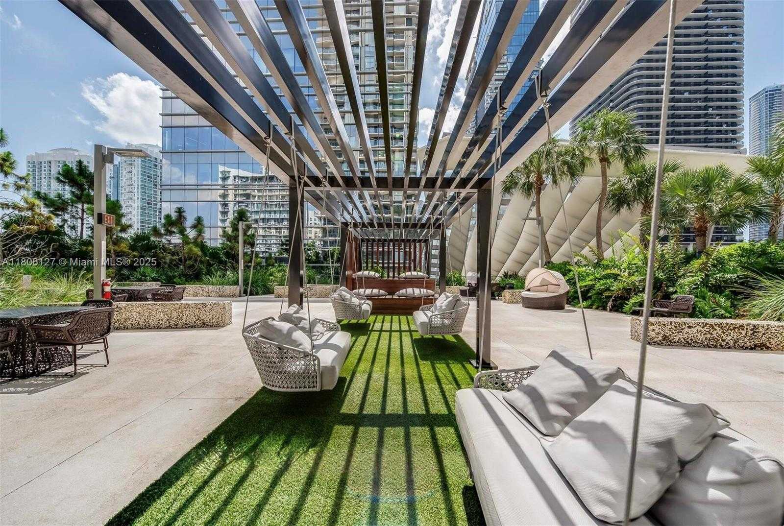 Small Image of 88 SOUTH WEST 7TH ST #2707, Miami Number 27