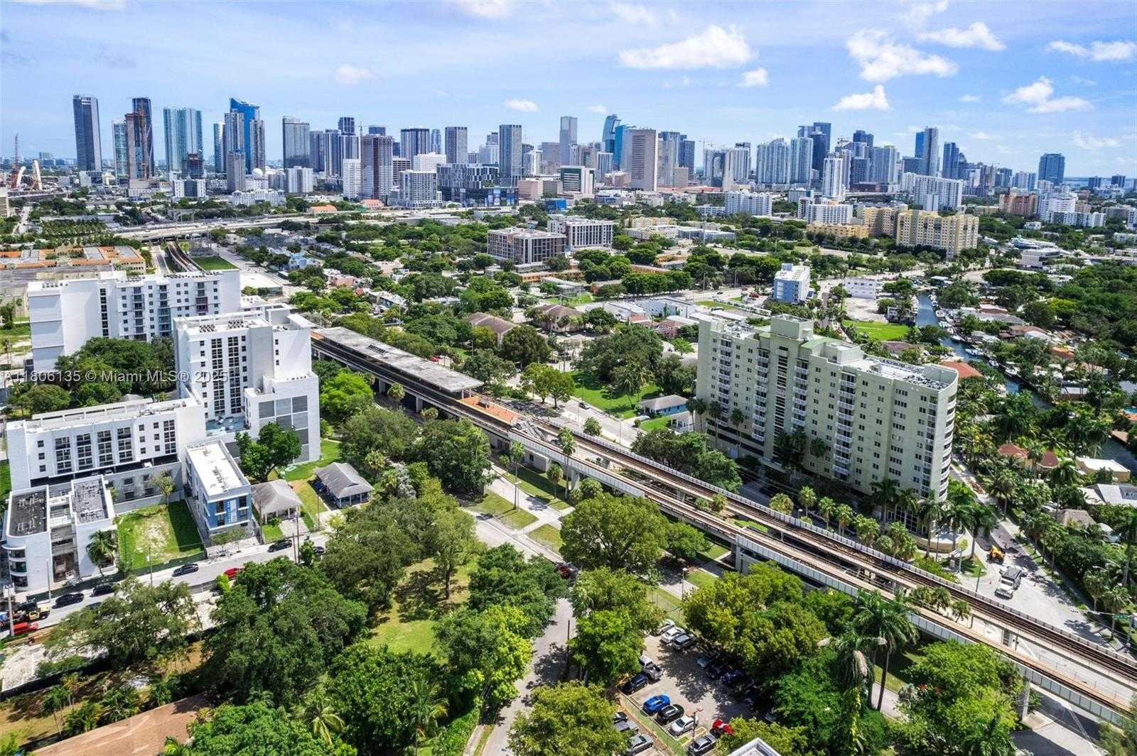 Small Image of 816 NORTH WEST 11TH ST #705, Miami Number 15