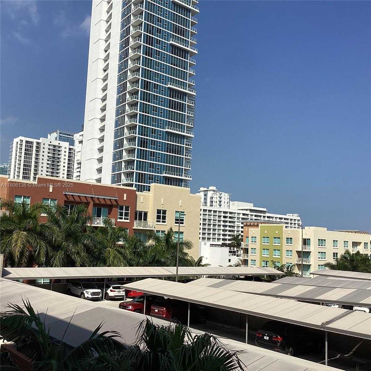 Small Image of 2001 BISCAYNE BLVD #3503, Miami Number 33