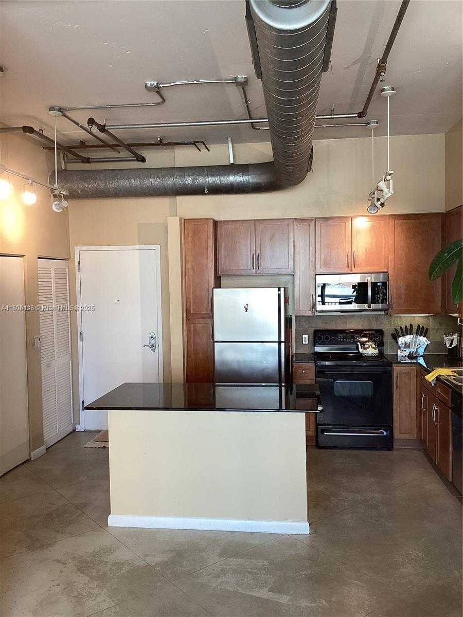 Small Image of 2001 BISCAYNE BLVD #3503, Miami Number 8