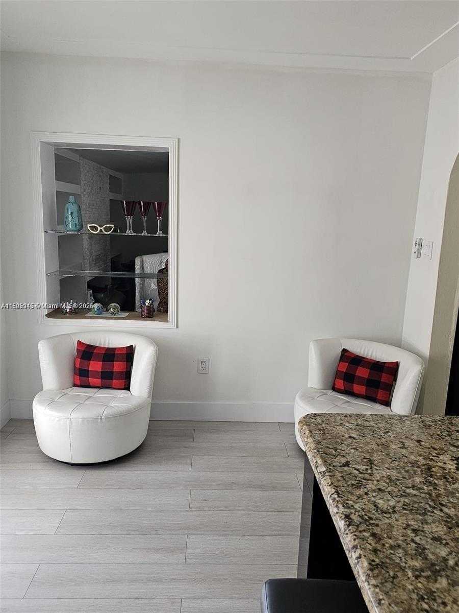 Small Image of 520 NORTH WEST 30TH AVE #520, Miami Number 16