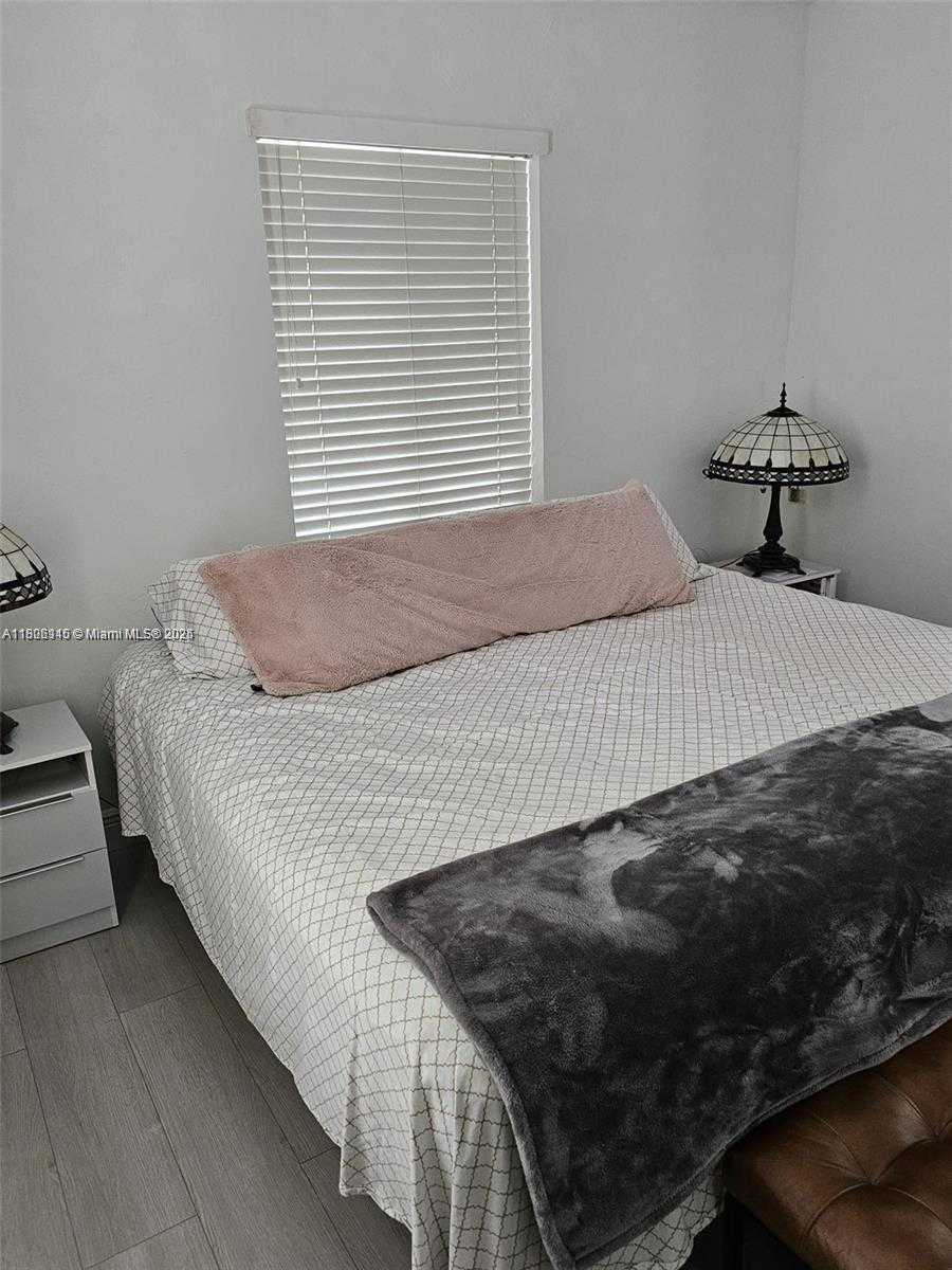 Small Image of 520 NORTH WEST 30TH AVE #520, Miami Number 19