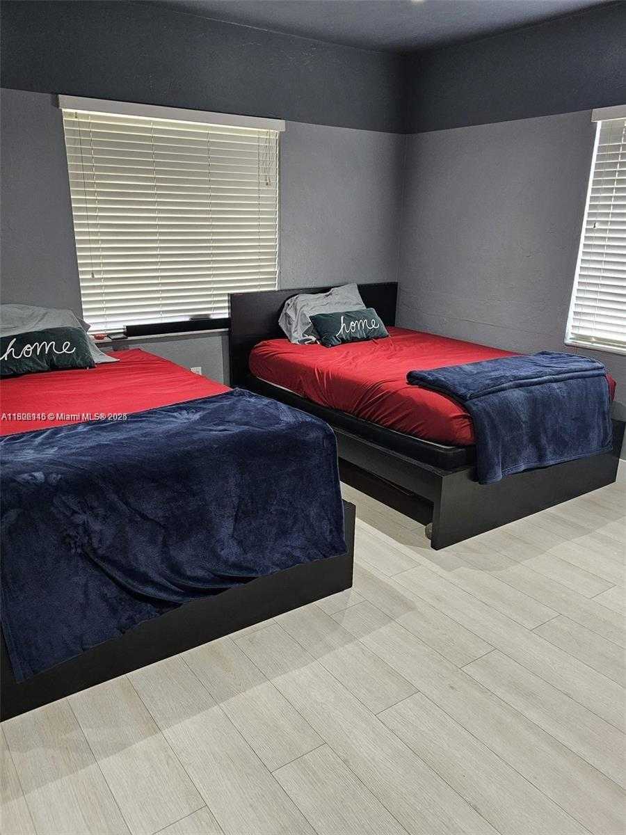 Small Image of 520 NORTH WEST 30TH AVE #520, Miami Number 26