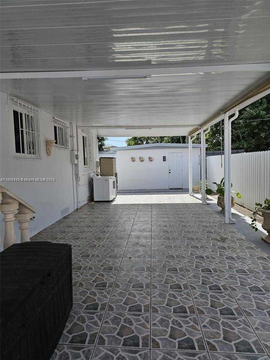 Small Image of 520 NORTH WEST 30TH AVE #520, Miami Number 35