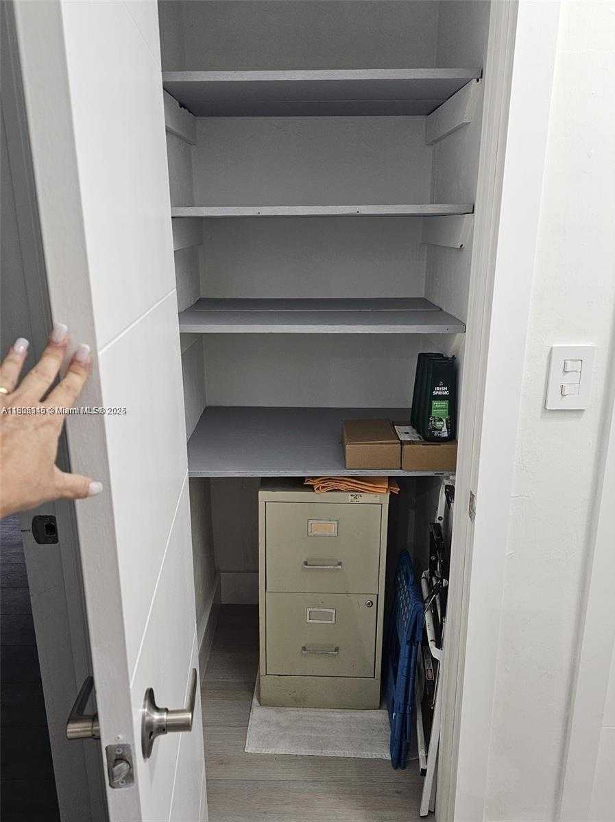 Small Image of 520 NORTH WEST 30TH AVE #520, Miami Number 36