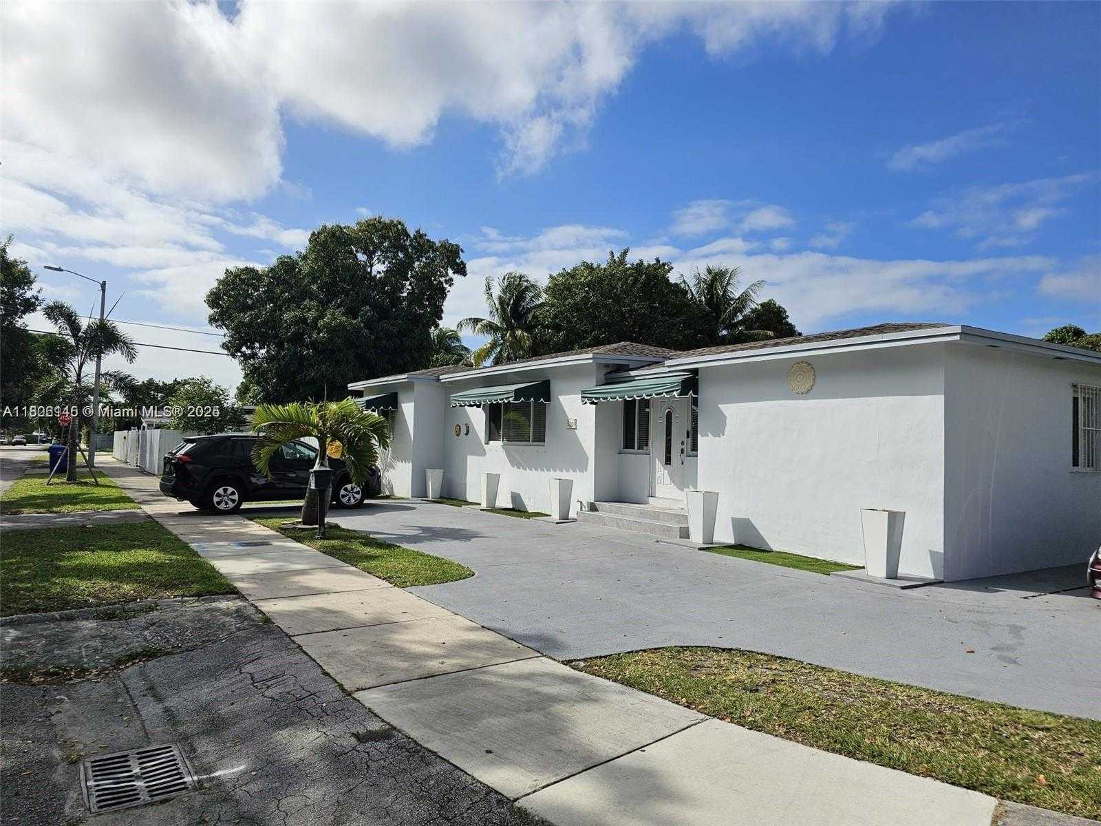 Small Image of 520 NORTH WEST 30TH AVE #520, Miami Number 39