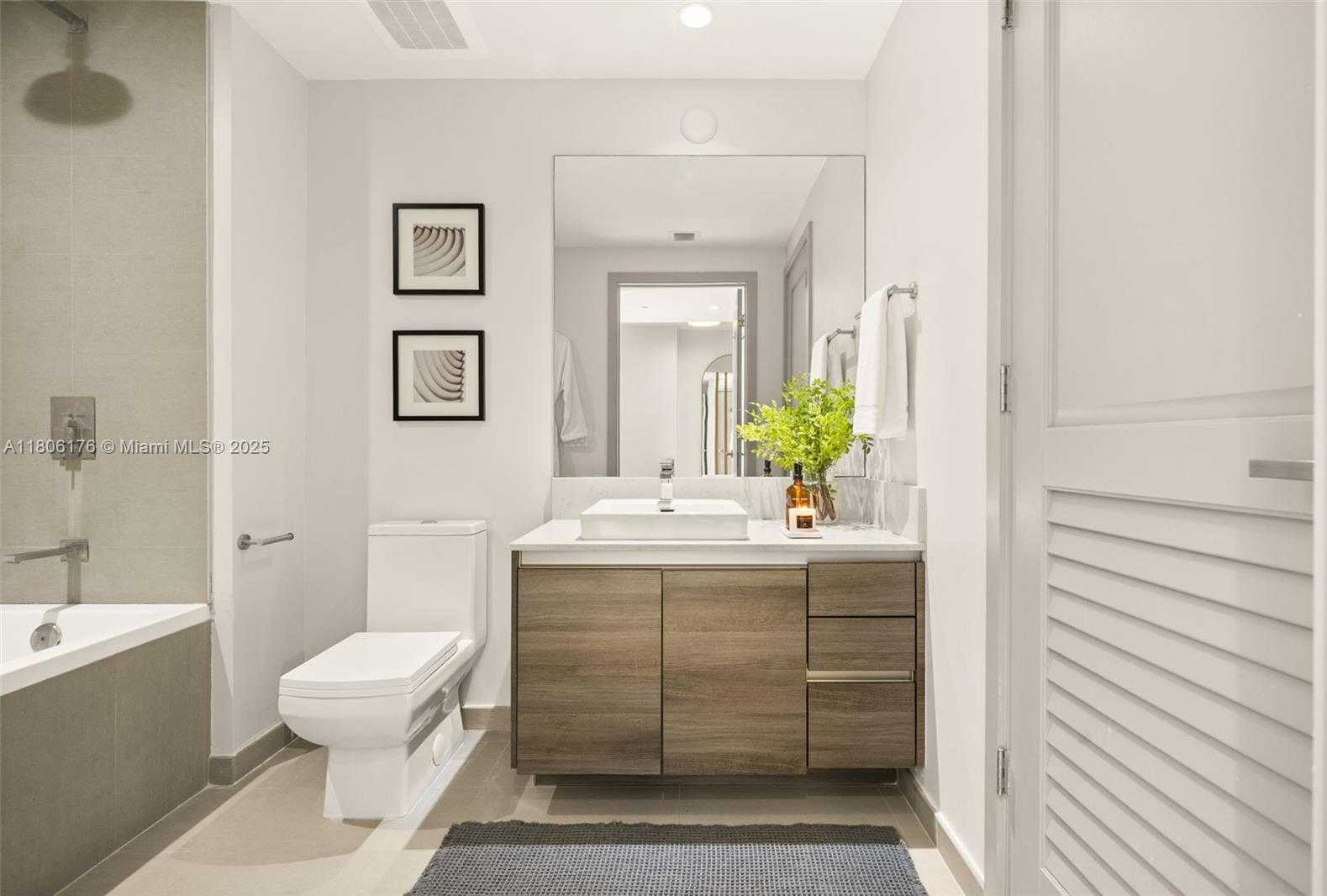 Small Image of 1080 BRICKELL AVE #3905, Miami Number 14