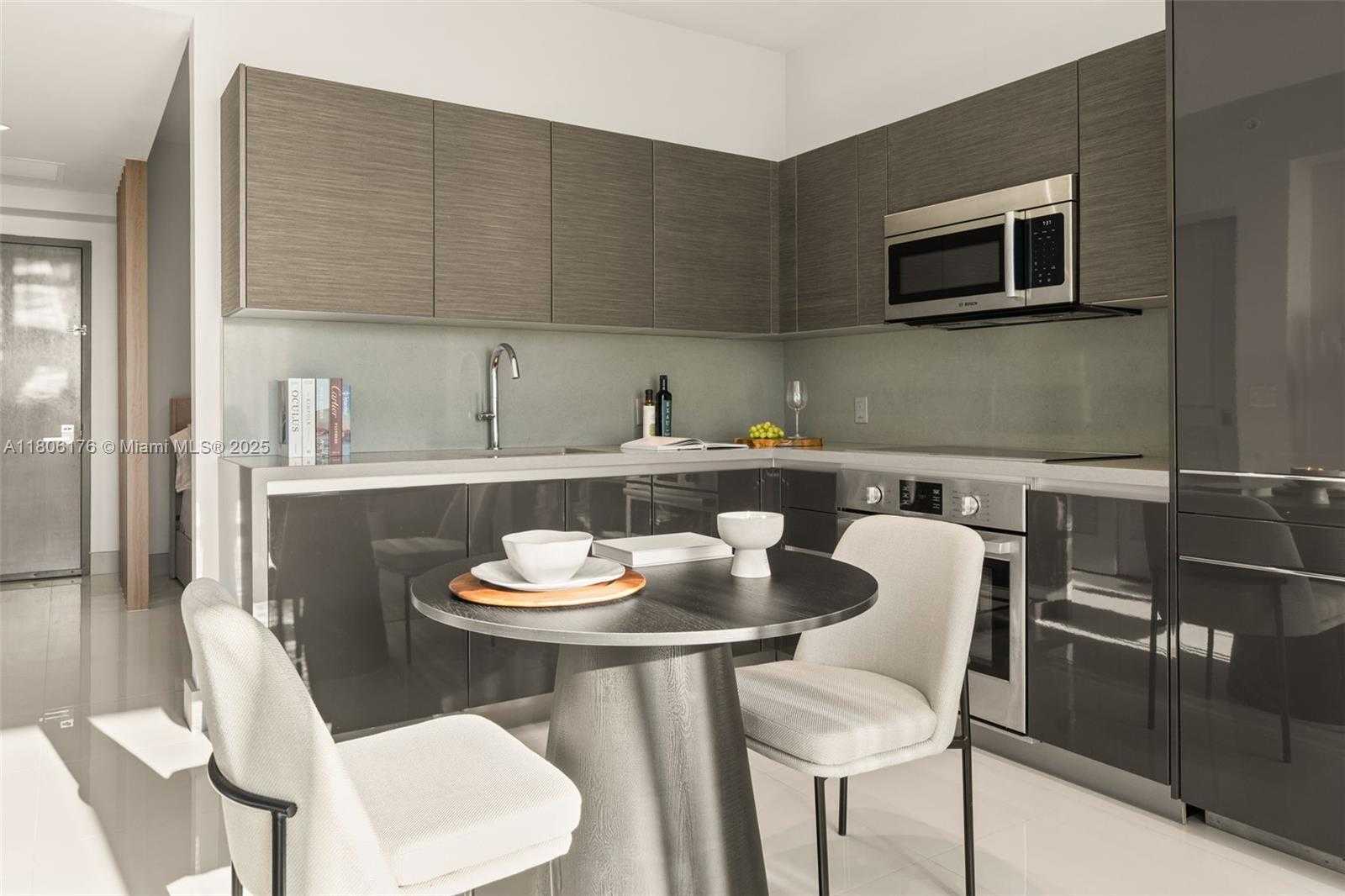 Small Image of 1080 BRICKELL AVE #3905, Miami Number 7