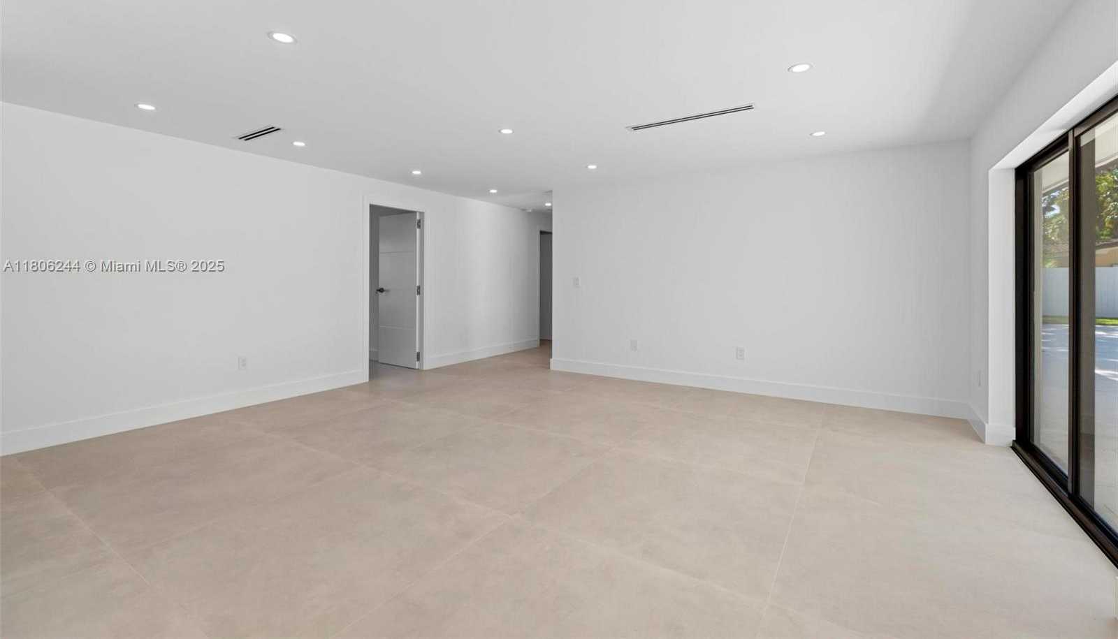 Small Image of 7530 SOUTH WEST 134TH ST, Pinecrest Number 24