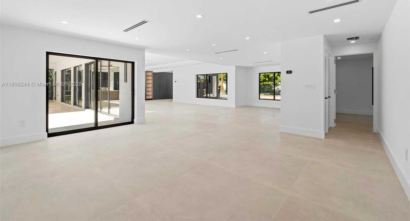 Small Image of 7530 SOUTH WEST 134TH ST, Pinecrest Number 25