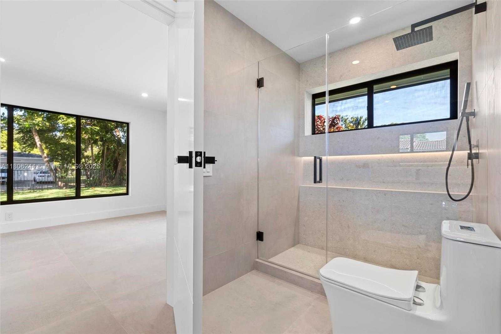 Small Image of 7530 SOUTH WEST 134TH ST, Pinecrest Number 28