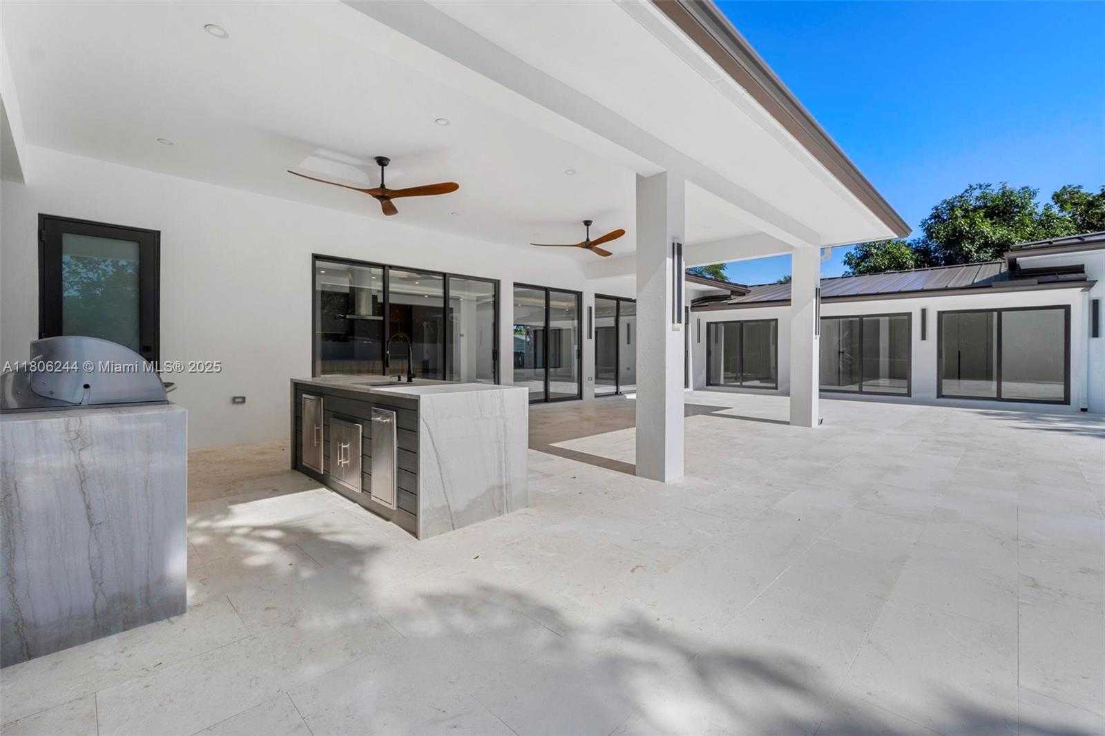 Small Image of 7530 SOUTH WEST 134TH ST, Pinecrest Number 52