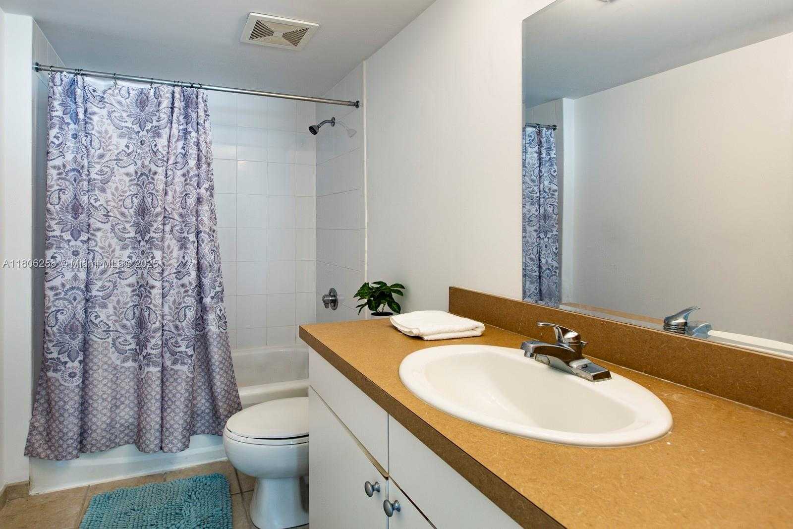 Small Image of 1250 SOUTH MIAMI AVE #904, Miami Number 16