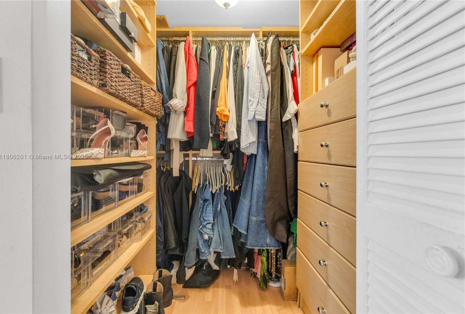 Small Image of 1900 SUNSET HARBOUR DR #1206, Miami Beach Number 17