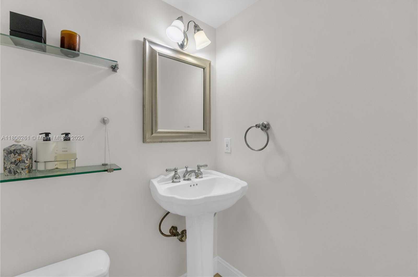 Small Image of 1900 SUNSET HARBOUR DR #1206, Miami Beach Number 19