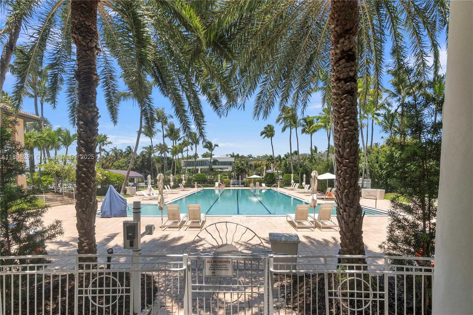 Small Image of 1900 SUNSET HARBOUR DR #1206, Miami Beach Number 23
