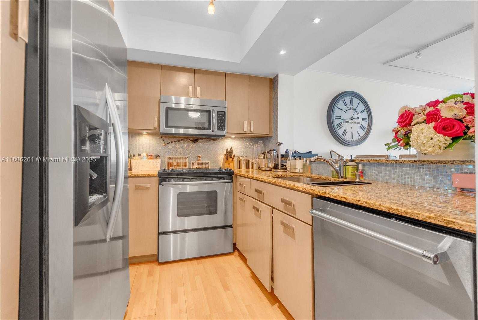 Small Image of 1900 SUNSET HARBOUR DR #1206, Miami Beach Number 4