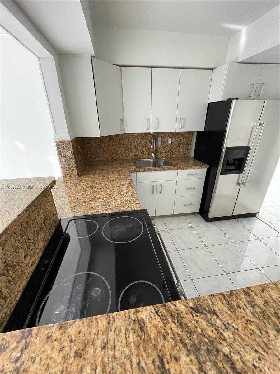 Small Image of 17560 ATLANTIC BLVD #411, Sunny Isles Beach Number 17