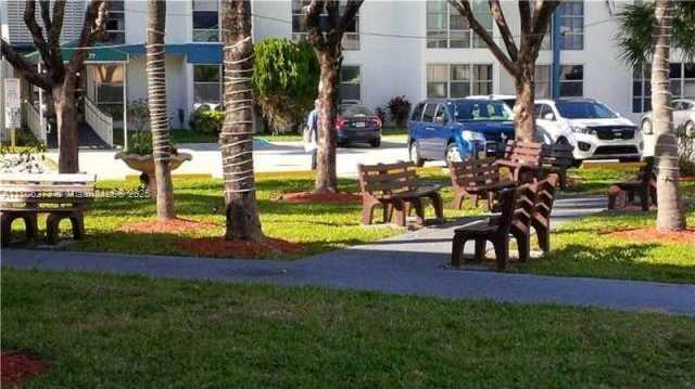 Small Image of 17560 ATLANTIC BLVD #411, Sunny Isles Beach Number 3