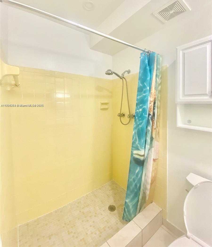 Small Image of 232 NORTH EAST 12TH AVE #207, Hallandale Beach Number 17