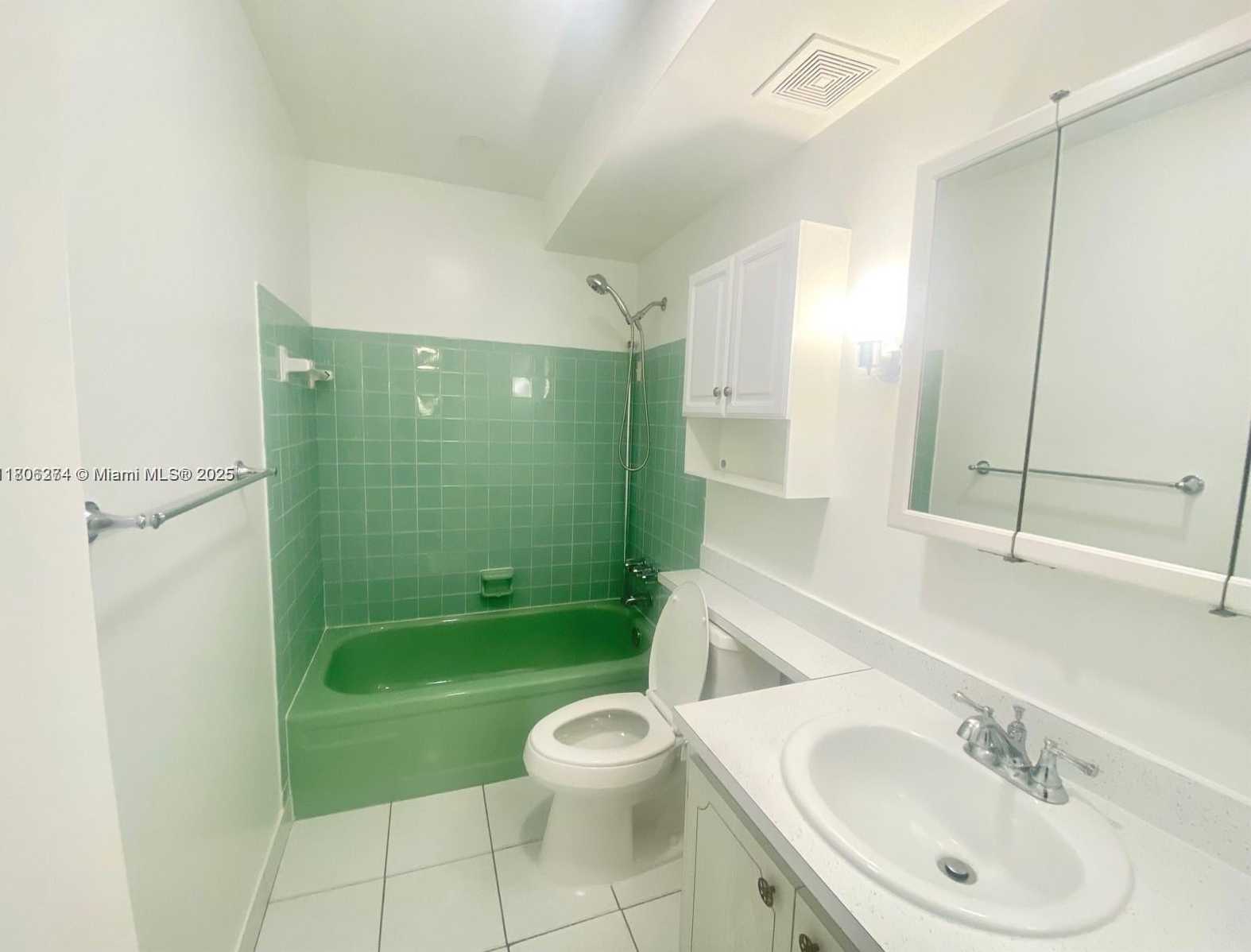 Small Image of 232 NORTH EAST 12TH AVE #207, Hallandale Beach Number 25