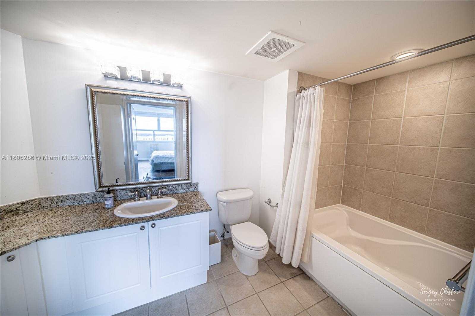 Small Image of 19501 WEST COUNTRY CLUB DR #1909, Aventura Number 12