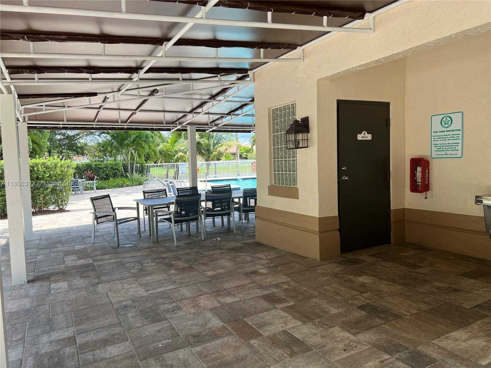 Small Image of 460 CAMERON DR, Weston Number 17