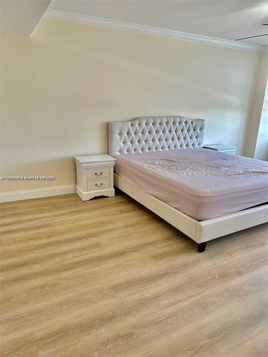 Small Image of 600 THREE ISLANDS BLVD #703, Hallandale Beach Number 12
