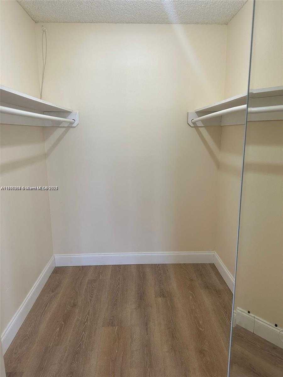 Small Image of 600 THREE ISLANDS BLVD #703, Hallandale Beach Number 14