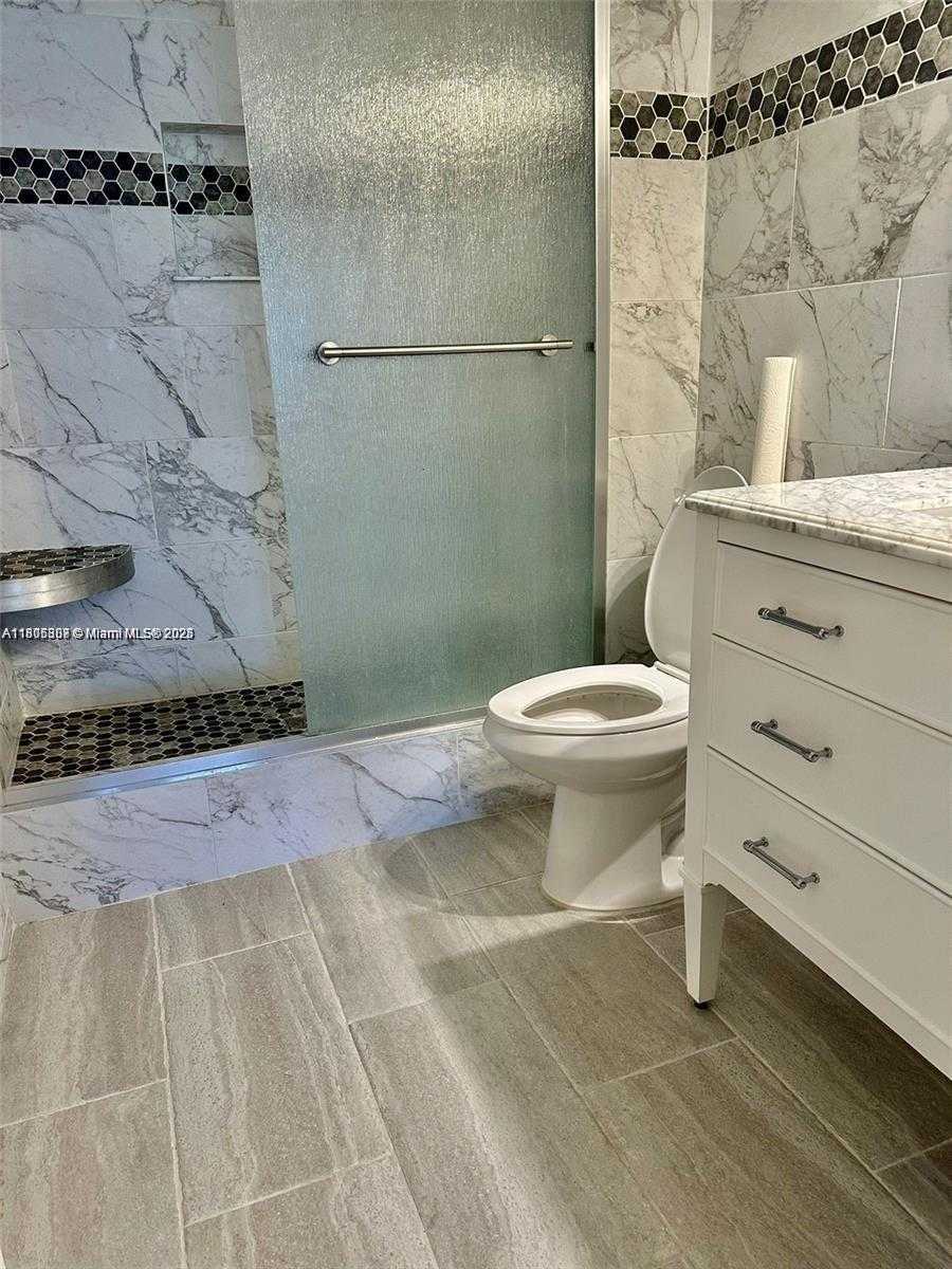Small Image of 600 THREE ISLANDS BLVD #703, Hallandale Beach Number 15