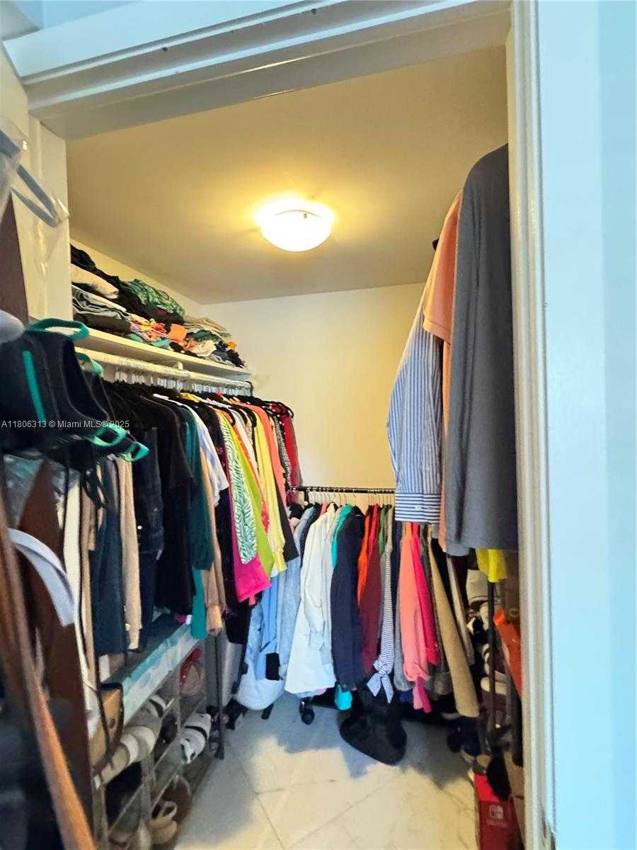 Small Image of 9701 FONTAINEBLEAU BLVD #C104, Miami Number 22