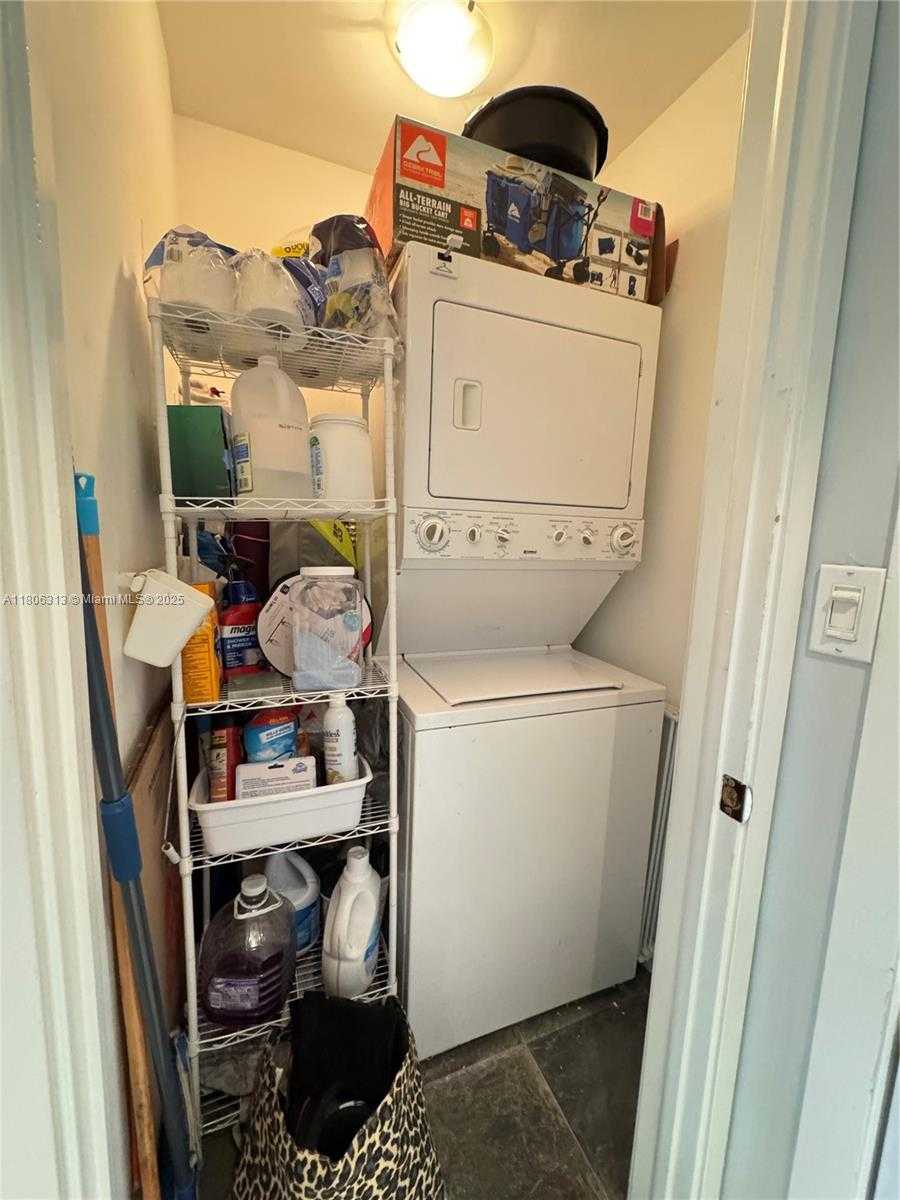 Small Image of 9701 FONTAINEBLEAU BLVD #C104, Miami Number 27