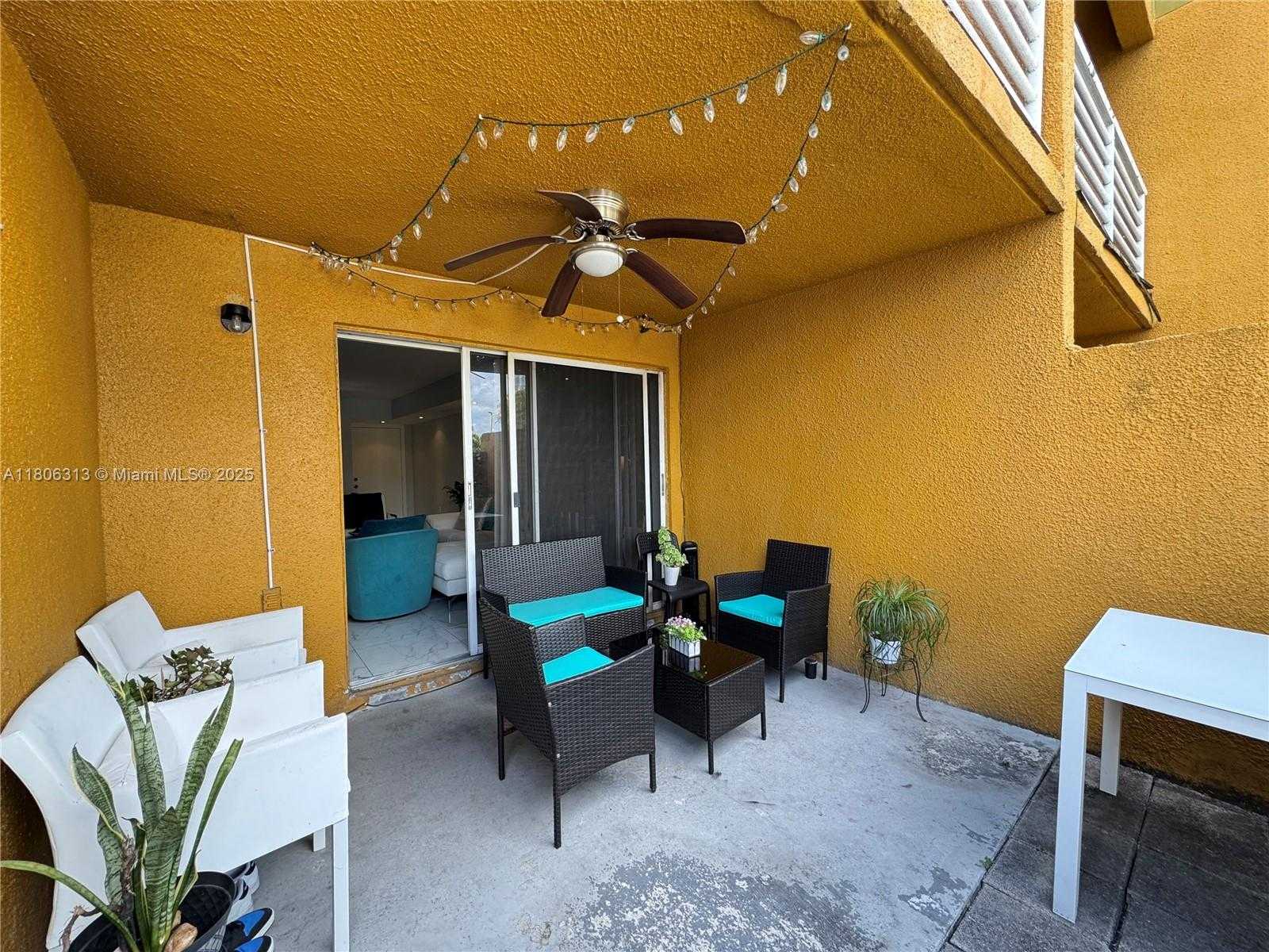 Small Image of 9701 FONTAINEBLEAU BLVD #C104, Miami Number 31