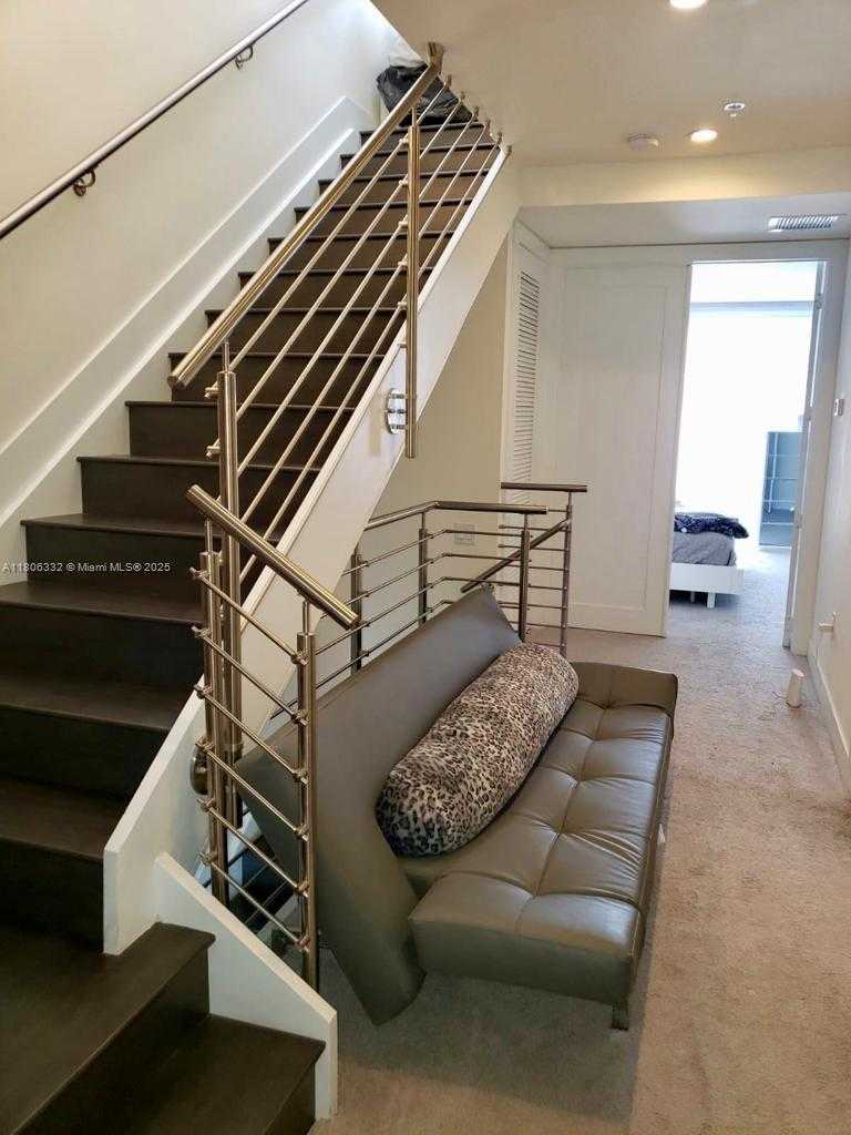 Small Image of 6660 NORTH WEST 105TH CT #6660, Doral Number 20