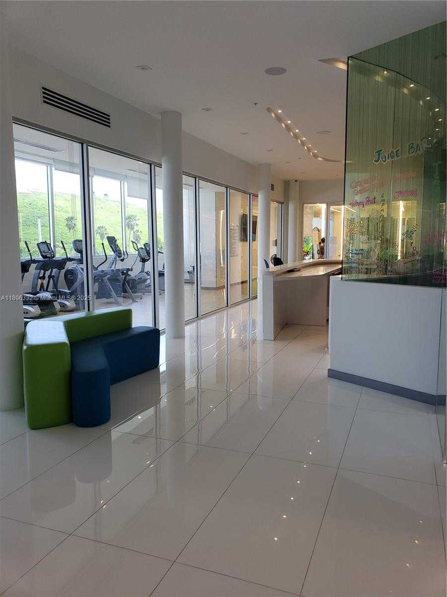 Small Image of 6660 NORTH WEST 105TH CT #6660, Doral Number 27