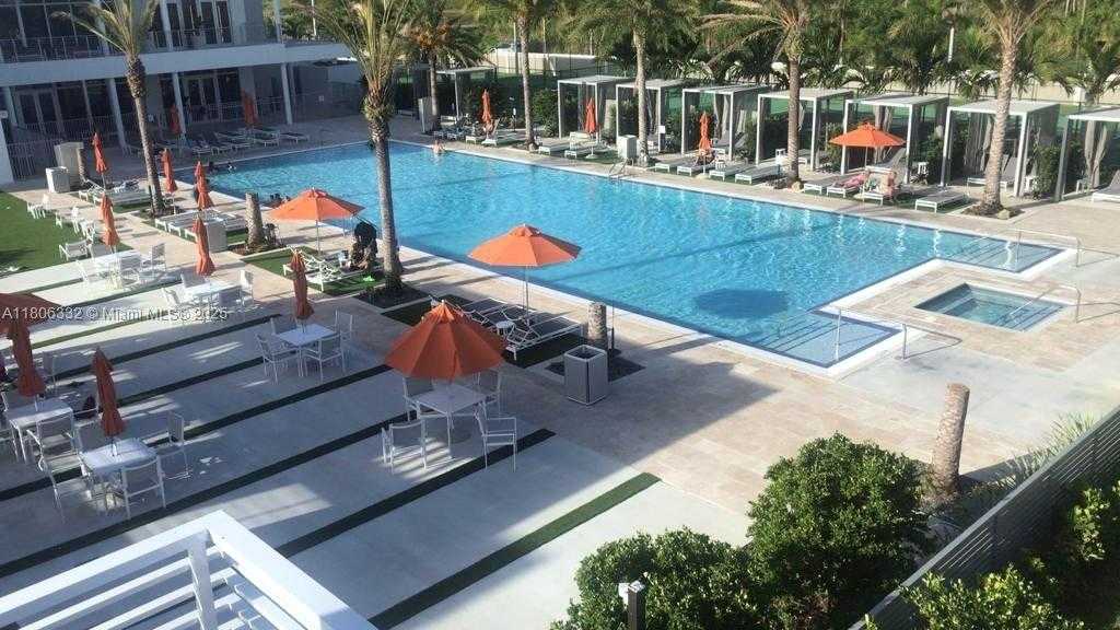 Small Image of 6660 NORTH WEST 105TH CT #6660, Doral Number 28
