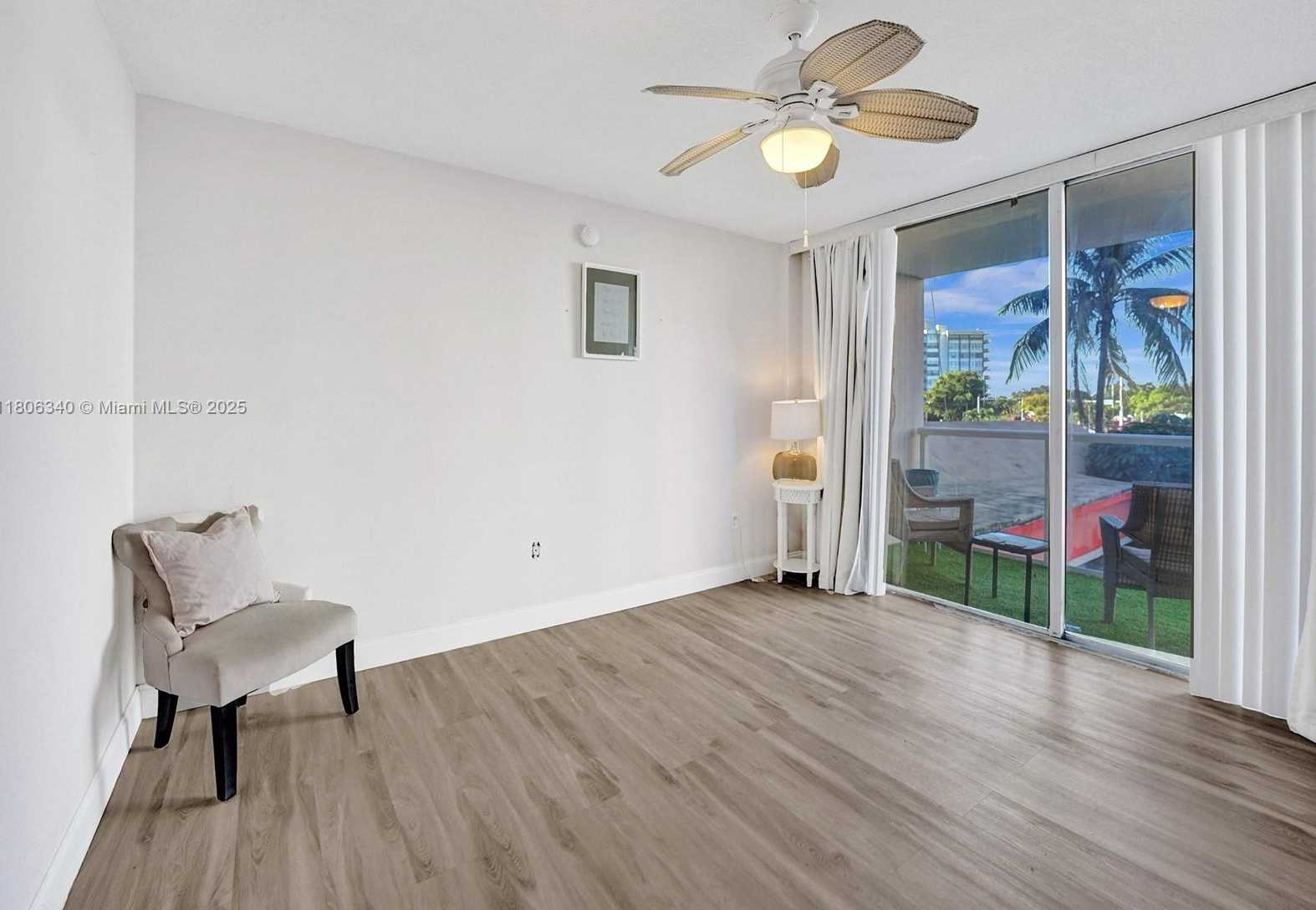 Small Image of 1351 NORTH EAST MIAMI GARDENS DR #203E, Miami Number 16