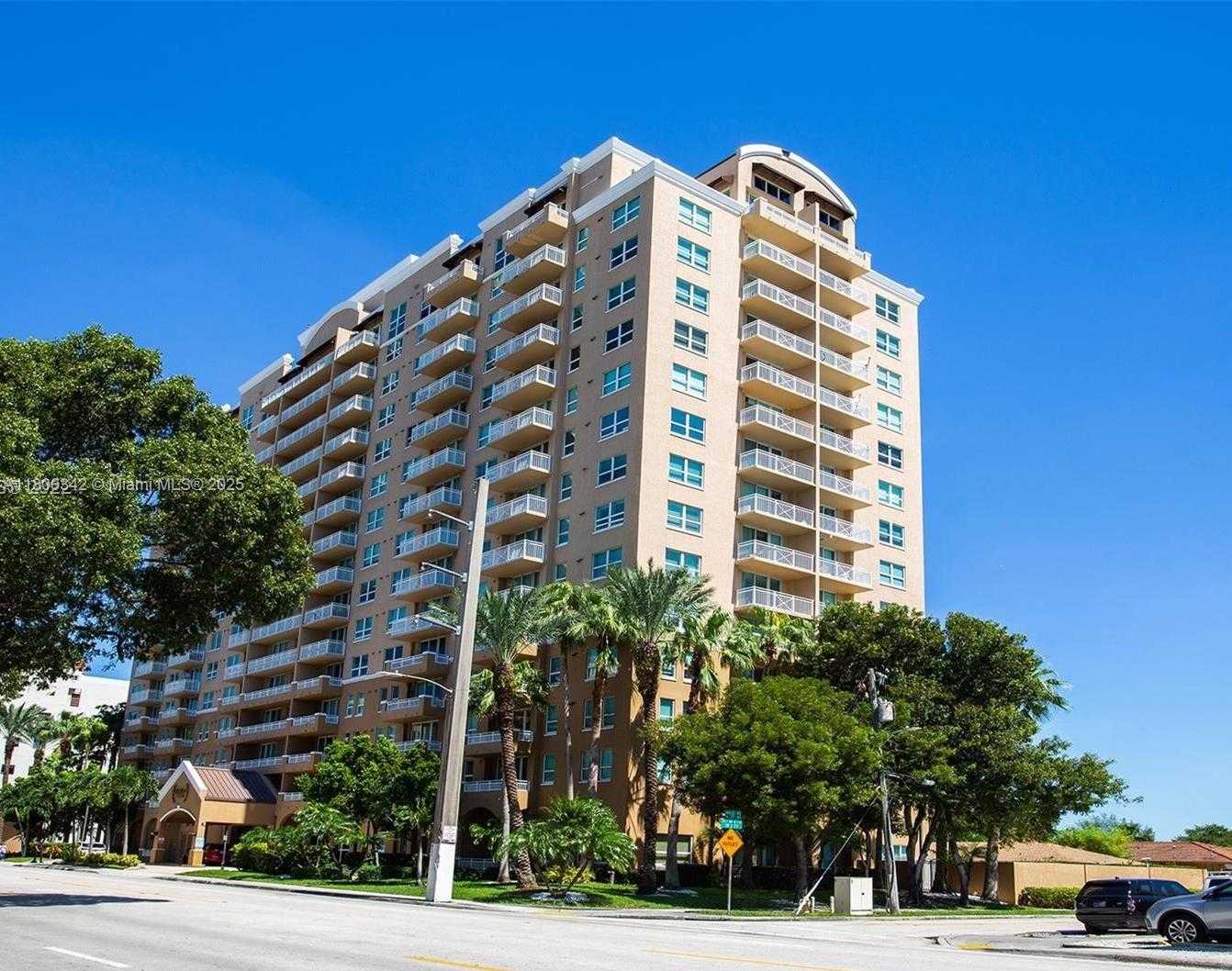 Small Image of 2665 SOUTH WEST 37TH AVE #1408, Miami Number 3