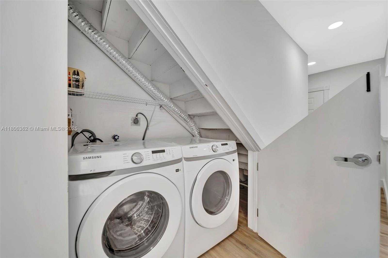 Small Image of 245 NORTH WEST 109TH AVE #211, Miami Number 12