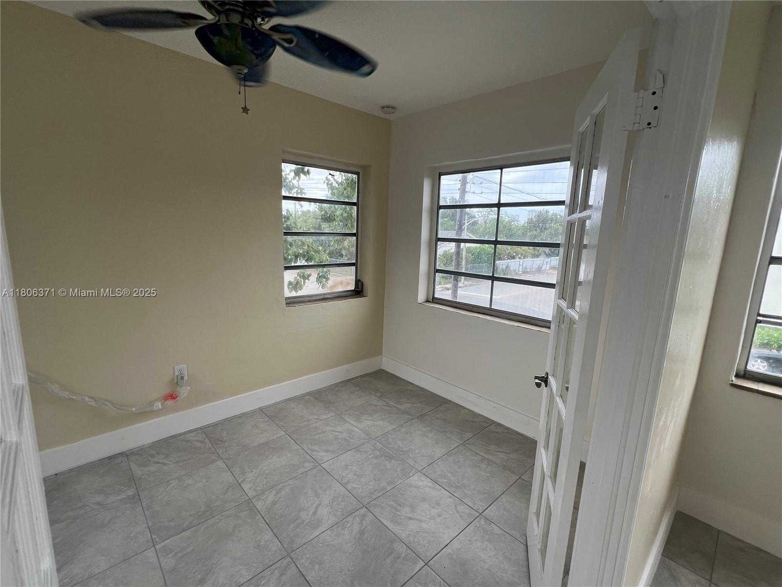 Small Image of 1104 SOUTH WEST 12TH CT #1106, Miami Number 7