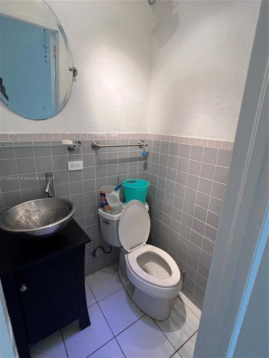 Small Image of 1104 SOUTH WEST 12TH CT #1106, Miami Number 9