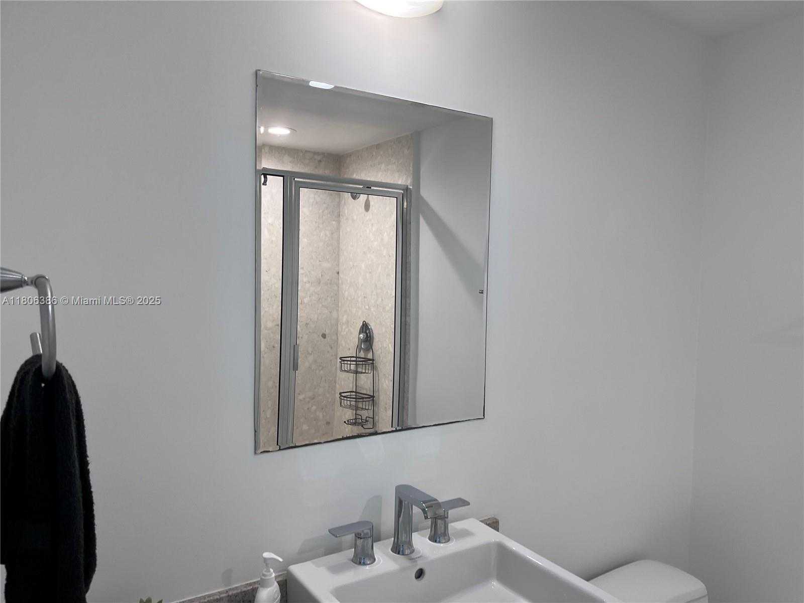 Small Image of 185 SOUTH WEST 7TH ST #2706, Miami Number 11
