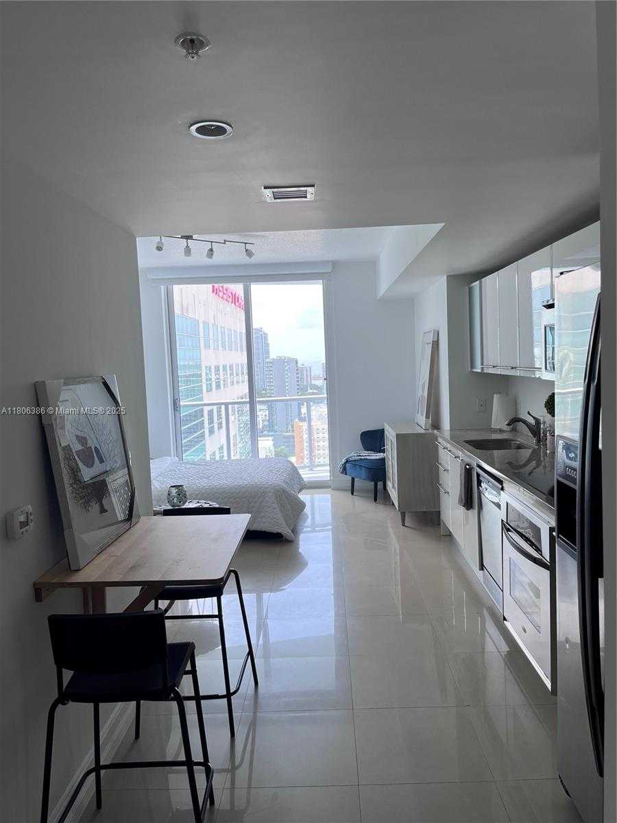 Small Image of 185 SOUTH WEST 7TH ST #2706, Miami Number 7
