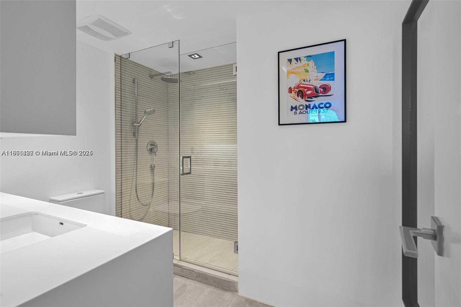 Small Image of 1000 WEST AVE #626, Miami Beach Number 13