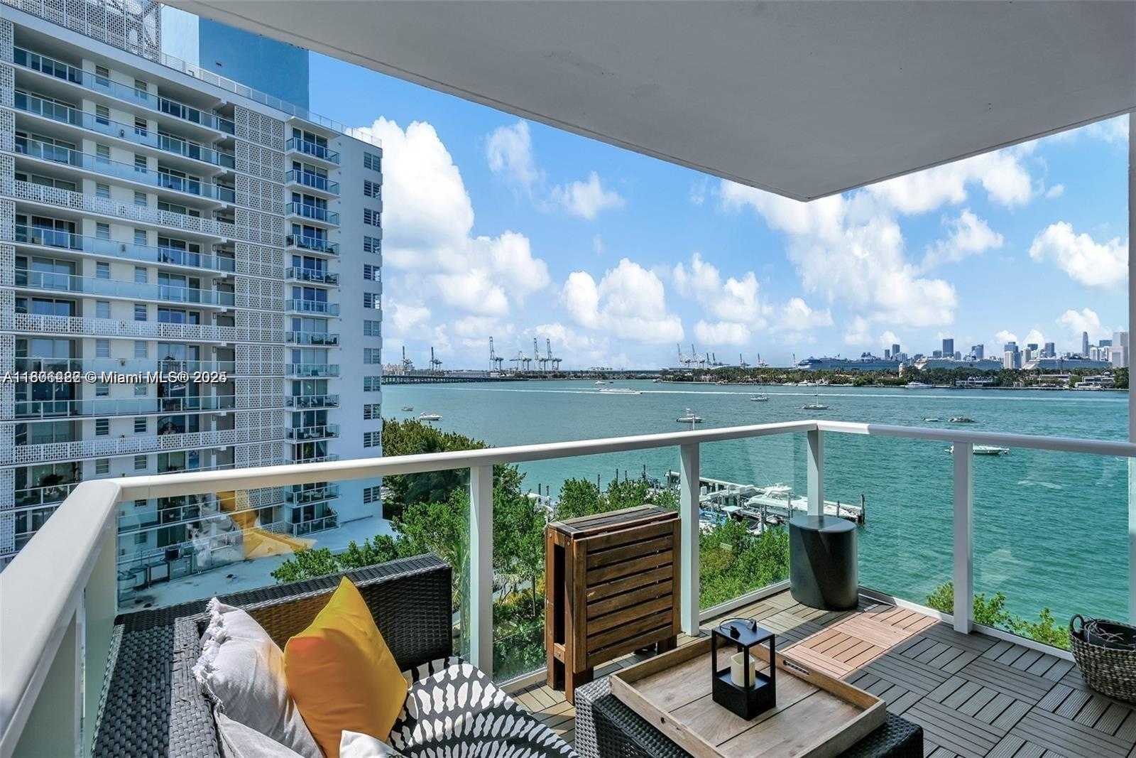 Small Image of 1000 WEST AVE #626, Miami Beach Number 2
