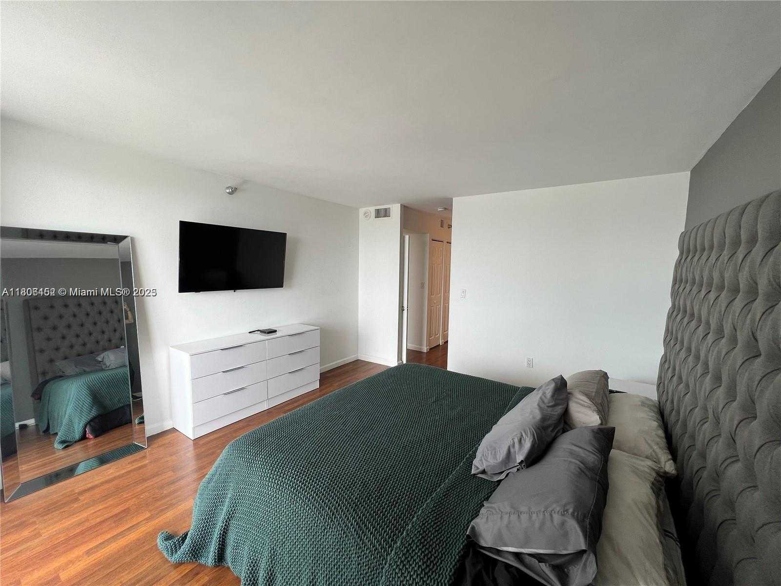 Small Image of 20515 EAST COUNTRY CLUB DR #645, Aventura Number 10