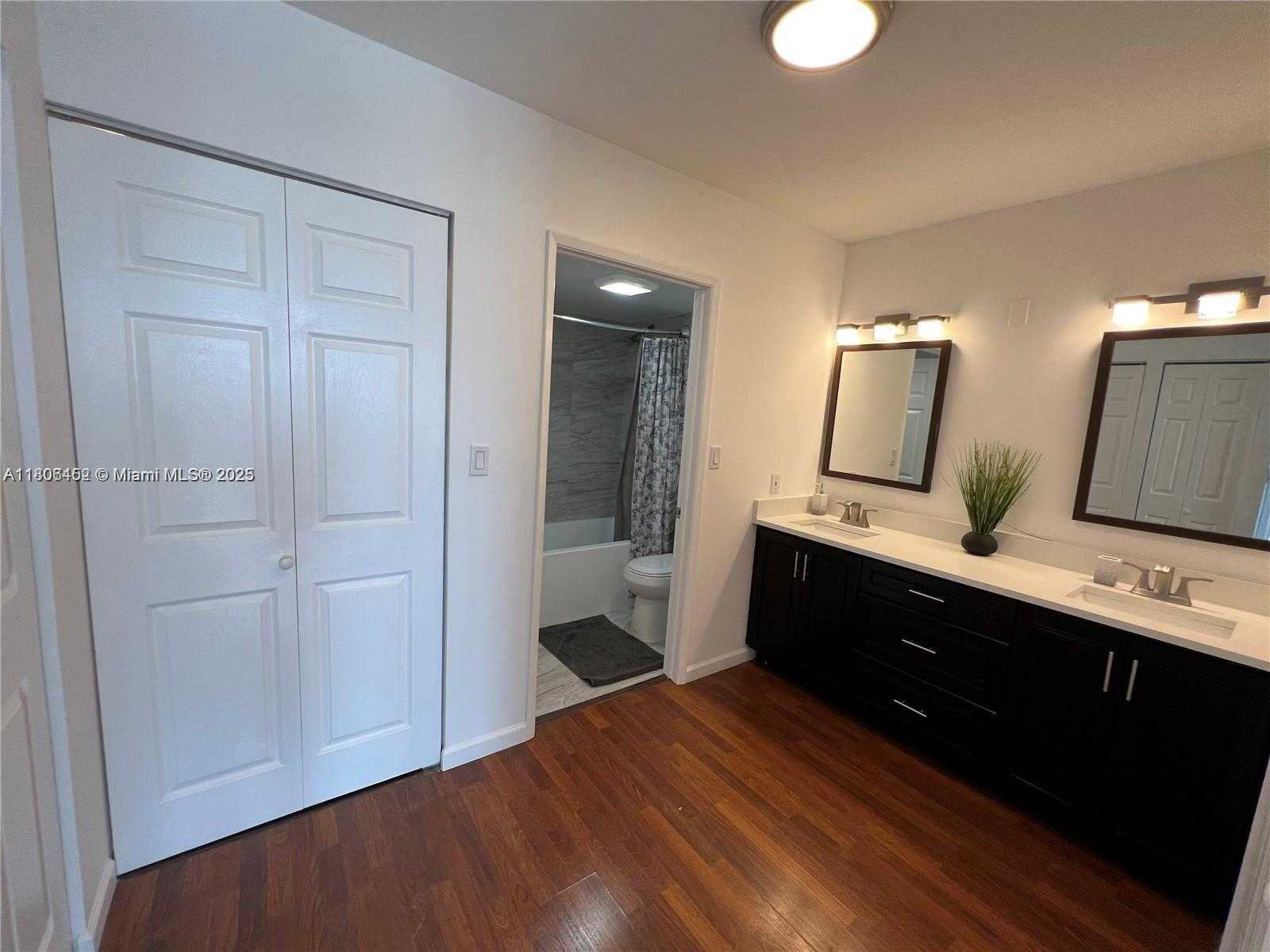 Small Image of 20515 EAST COUNTRY CLUB DR #645, Aventura Number 11